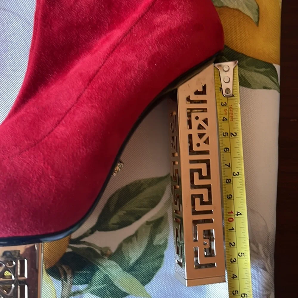 VERSACE HOLIDAY RED GREEK Over the knee boots suede 9.5 40 Gold shoes costume